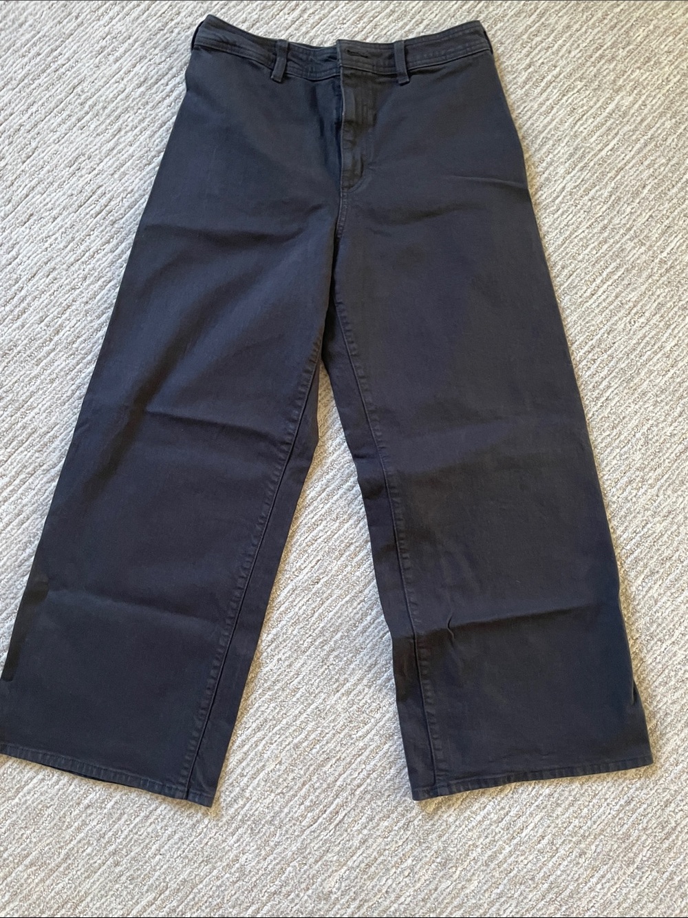 Universal Thread Black Wide-Leg Ankle Jeans
